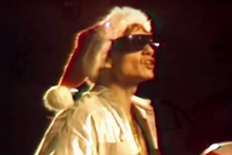 The Darkness Release 'I Am Santa' Christmas Video