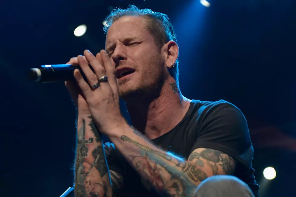 10 Things to Learn About Corey Taylor by Who He Follows on Twitter