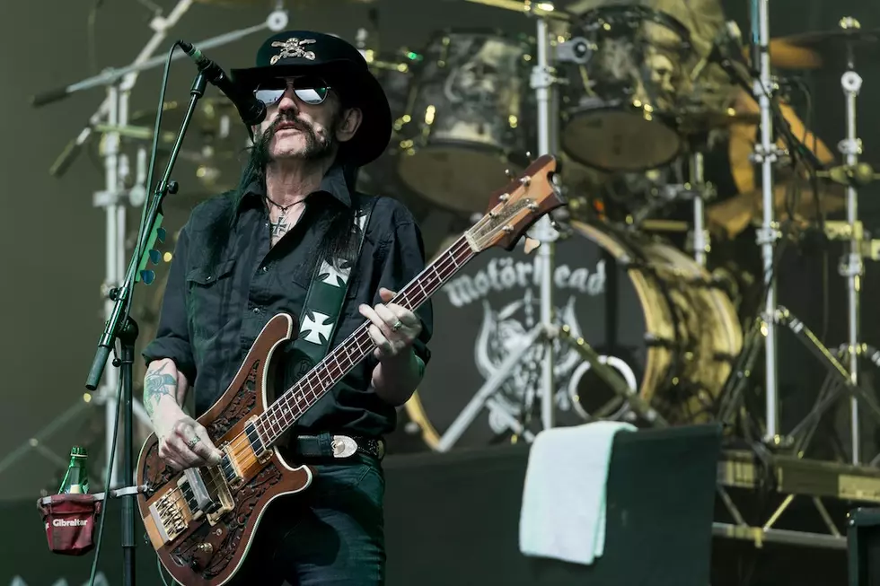 Los Angeles’ Rainbow Bar & Grill to Salute Lemmy Kilmister With ‘Lemmy’s Lounge’