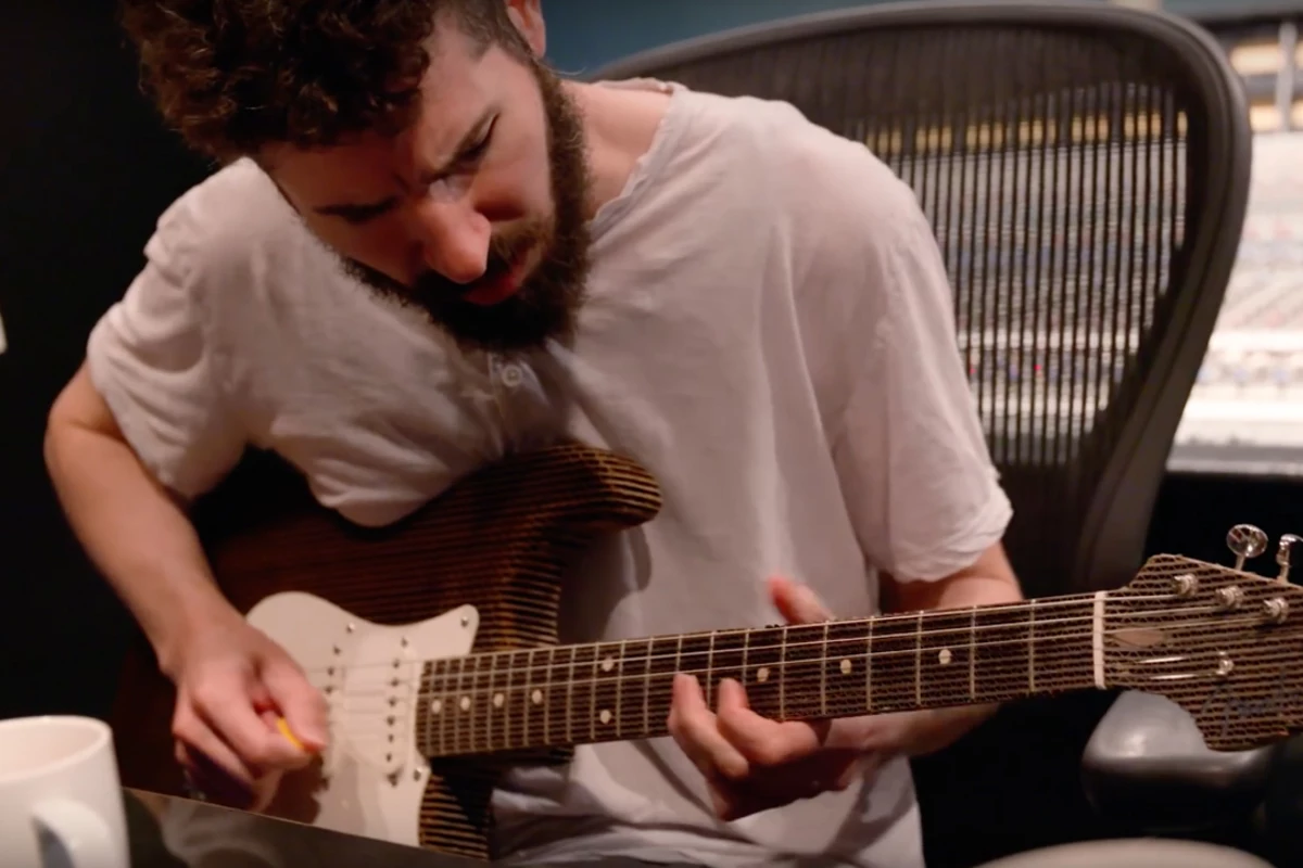 Watch Linkin Park's Brad Delson Rock a Cardboard Guitar