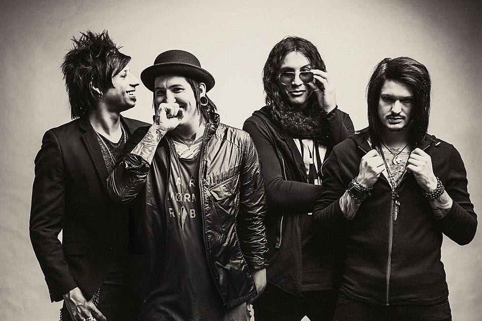 Escape the Fate Unveil Acoustic Cover of Justin Bieber’s ‘Love Yourself’