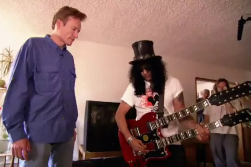Flashback: Slash + Conan O’Brien Go Guitar Shopping at Strangers’ Homes