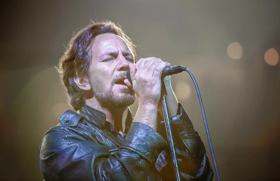 Pearl Jam Release New Garage Pop Song Superblood Wolfmoon