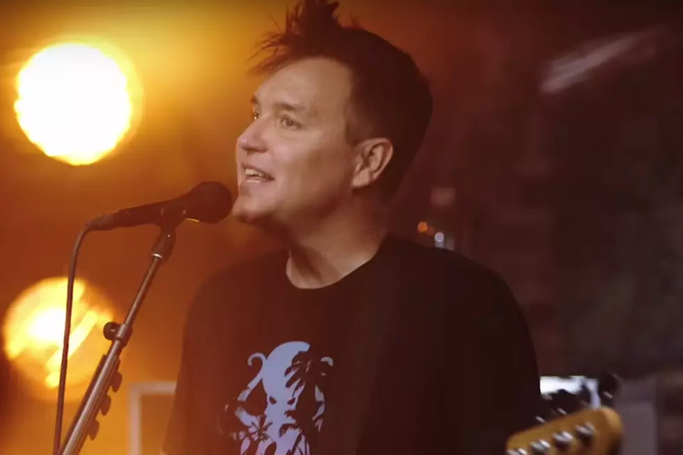 Blink-182 Reveal ‘Bored to Death’ Video