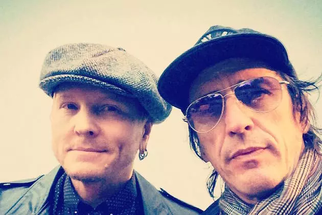 Former Guns N&#8217; Roses Members Matt Sorum + Izzy Stradlin Record Song Together