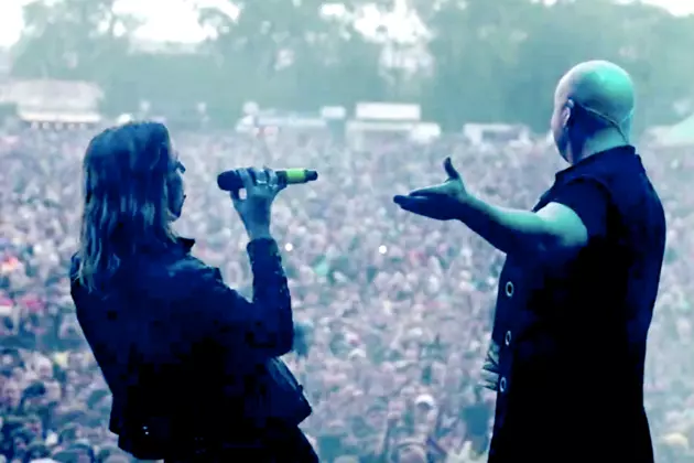 Disturbed Triple Down With Guests Lzzy Hale, Blaze Bayley + Ben Burnley at 2016 Download Festival