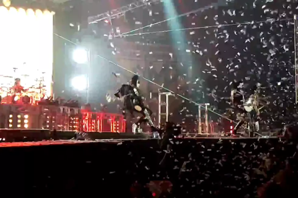 KISS’ Gene Simmons Falls Down Onstage in Montana