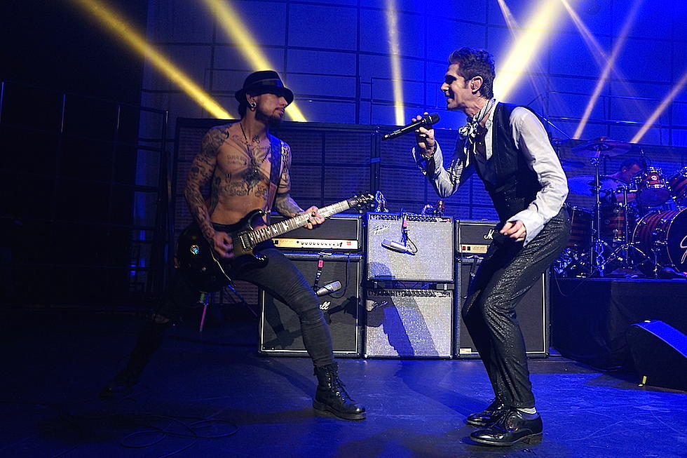 Jane&#8217;s Addiction Bring Their &#8216;Ritual&#8217; to the Capitol Theatre in Port Chester, N.Y.