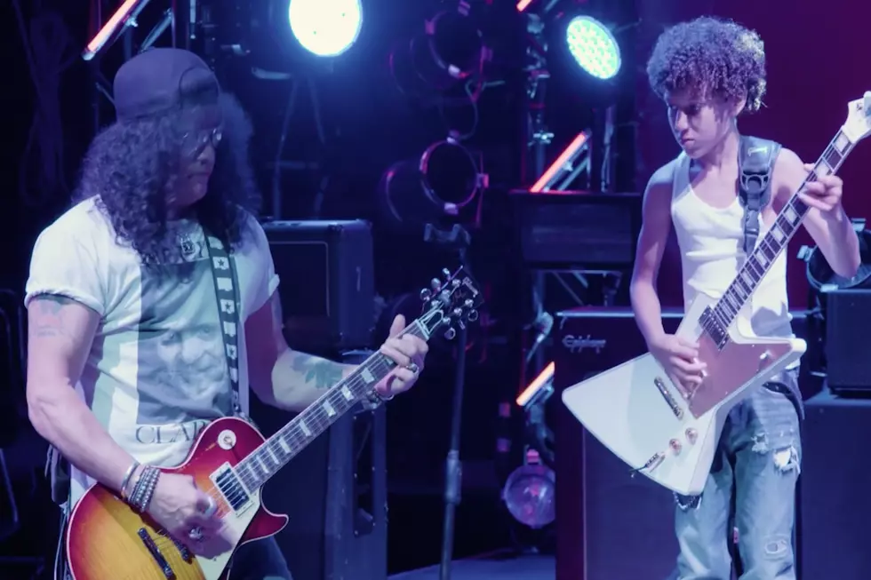 Slash Surprises ‘School of Rock’ Broadway Cast by Jamming Guns N’ Roses Classics With Them