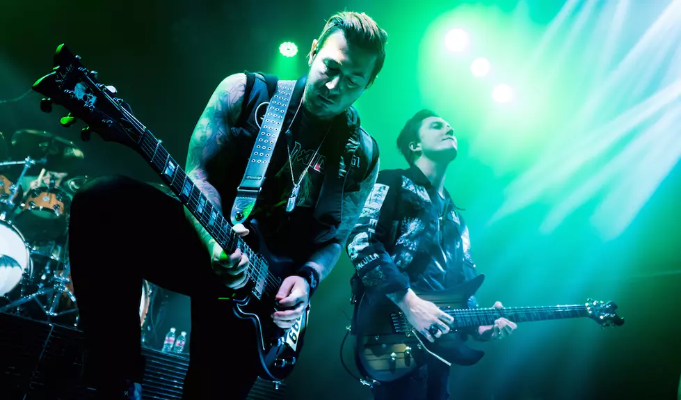 Avenged Sevenfold's 'The Stage' Debuts at No. 4 