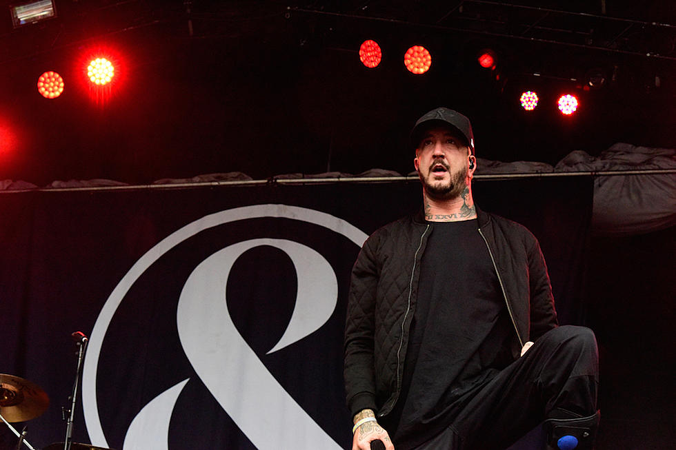 Of Mice &#038; Men Cancel Tour Dates Due to Austin Carlile Health Issues