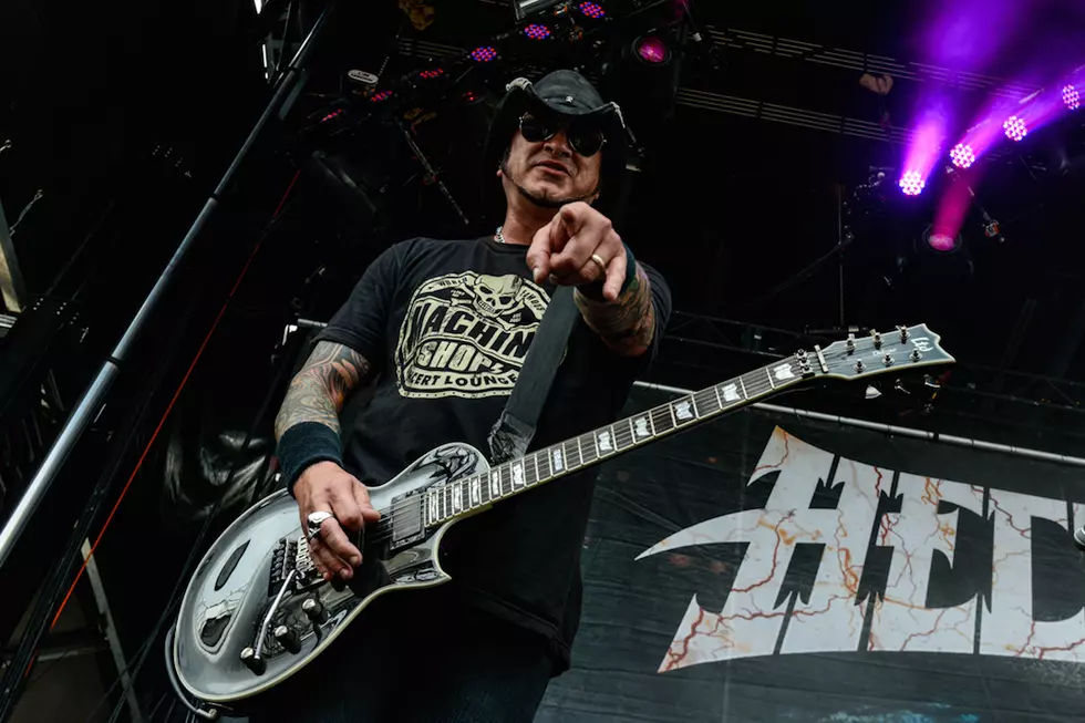 Hellyeah’s Tom Maxwell Checks In After Hand Surgery Went ‘Perfectly’