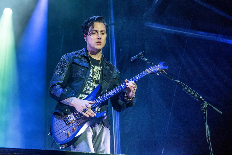 Avenged Sevenfold to Miss Metallica Show as Synyster Gates Welcomes Birth of First Child [Update]