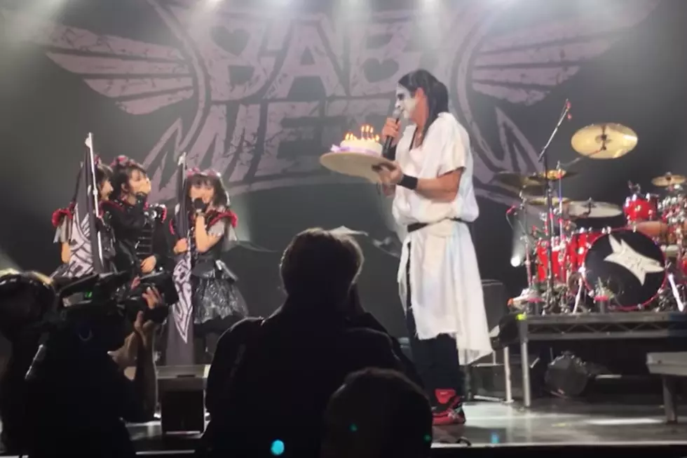 Red Hot Chili Peppers’ Chad Smith Performs Judas Priest Classics Onstage With Babymetal