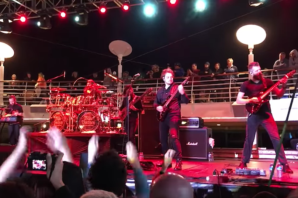 Mike Portnoy Peforms Dream Theater’s ’12 Step Suite’ Live on Cruise to the Edge