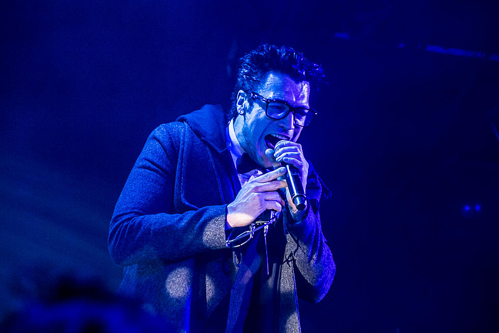 Starset Demonstrate Their Rock Prowess With Gemini Syndrome in Los Angeles