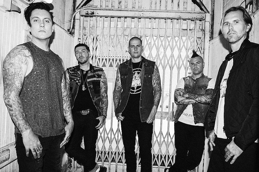 Avenged Sevenfold’s ‘The Stage’ Wins Metal Album of the Year – 2017 Loudwire Music Awards