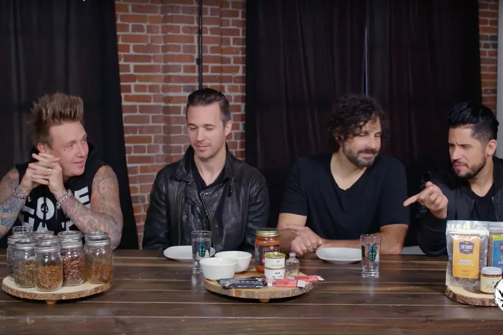 Papa Roach Not Bugged by Eating Insects