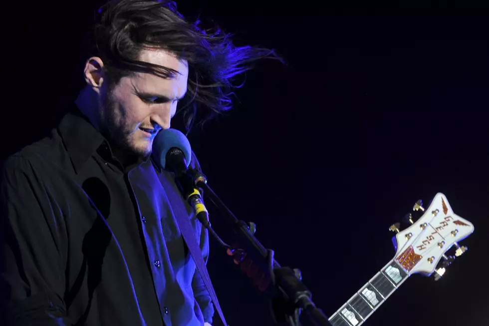 Red Hot Chili Peppers' Josh Klinghoffer Plays Chris Cornell's 'Seasons'