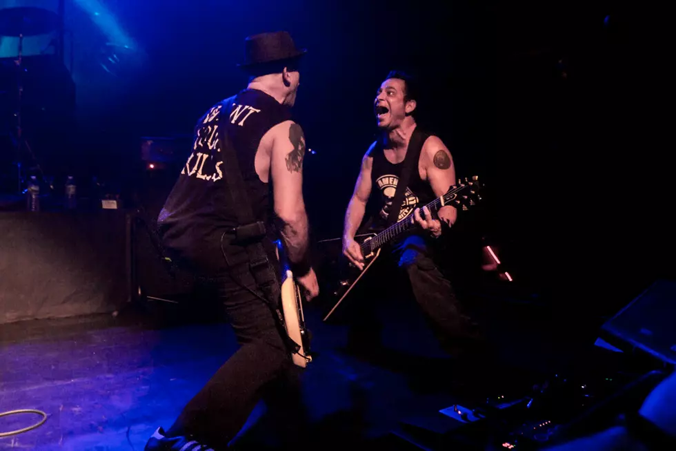 Johnny Perilla, Loudwire