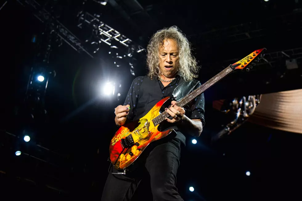Metallica’s Kirk Hammett Working on Riffs During Downtime