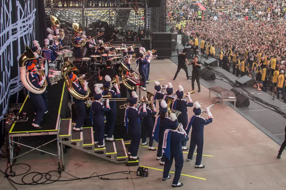 Papa Roach Perform With High School Marching Band at Rock on the Range