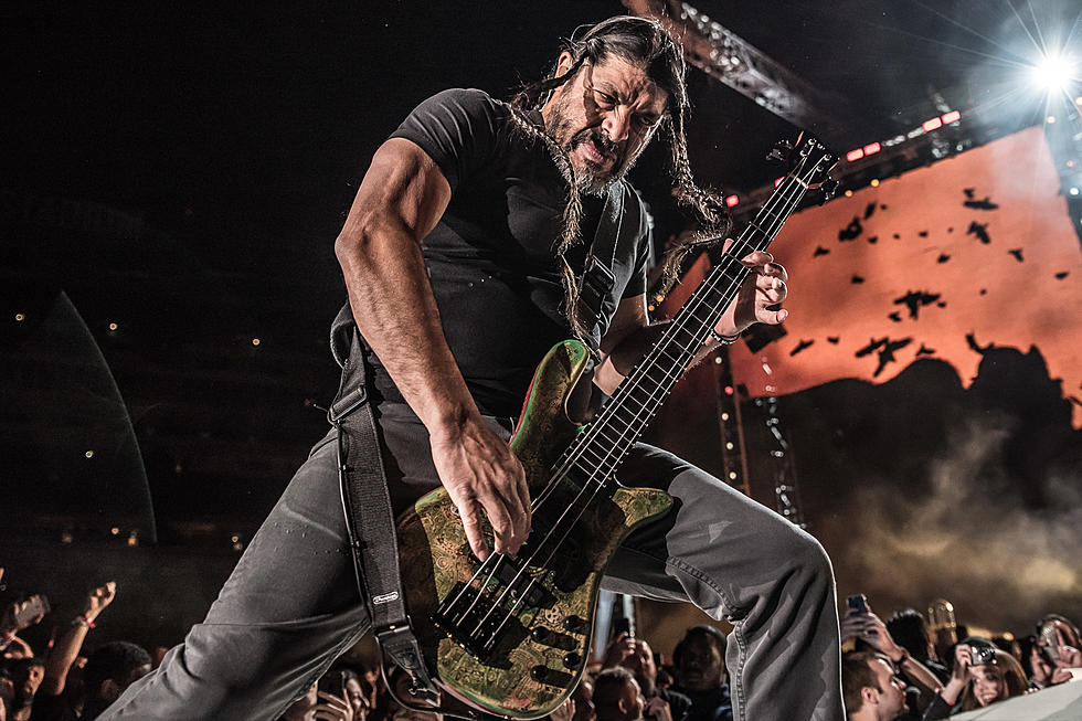 Robert Trujillo: I&#8217;m Bringing &#8216;Peace, Harmony and Groove&#8217; to Metallica [Interview]