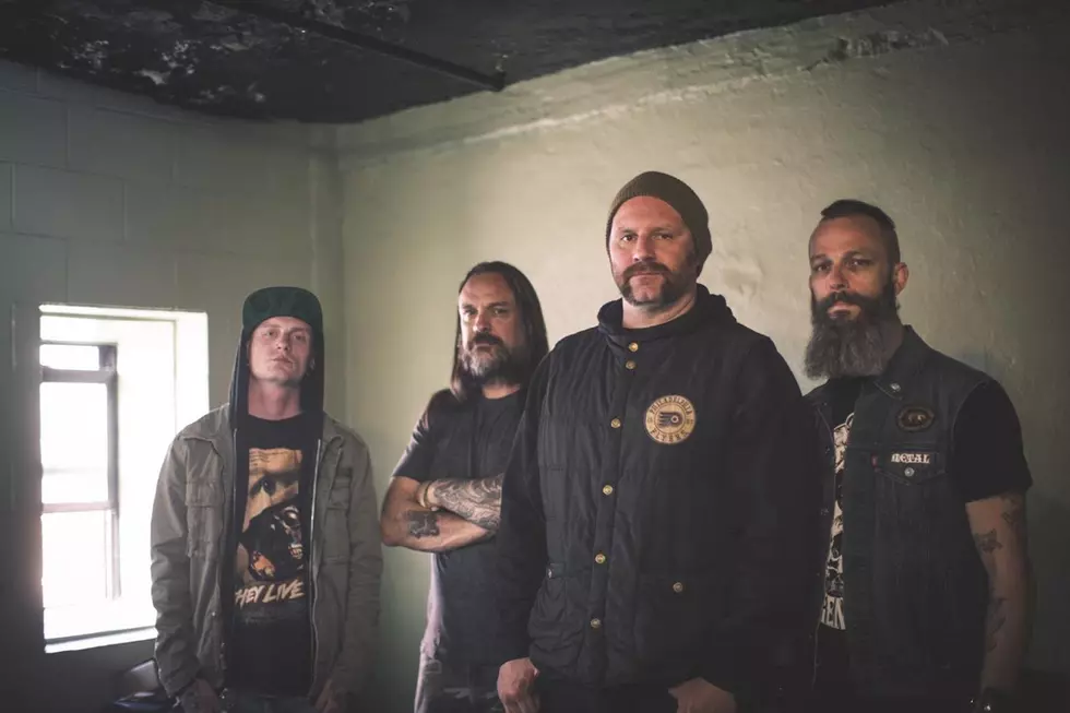36 Crazyfists Light Up With New Song 'Better to Burn'