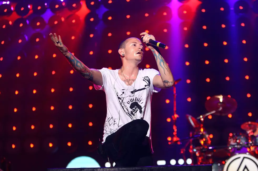 Los Angeles Holds Public Memorial for Linkin Park’s Chester Bennington