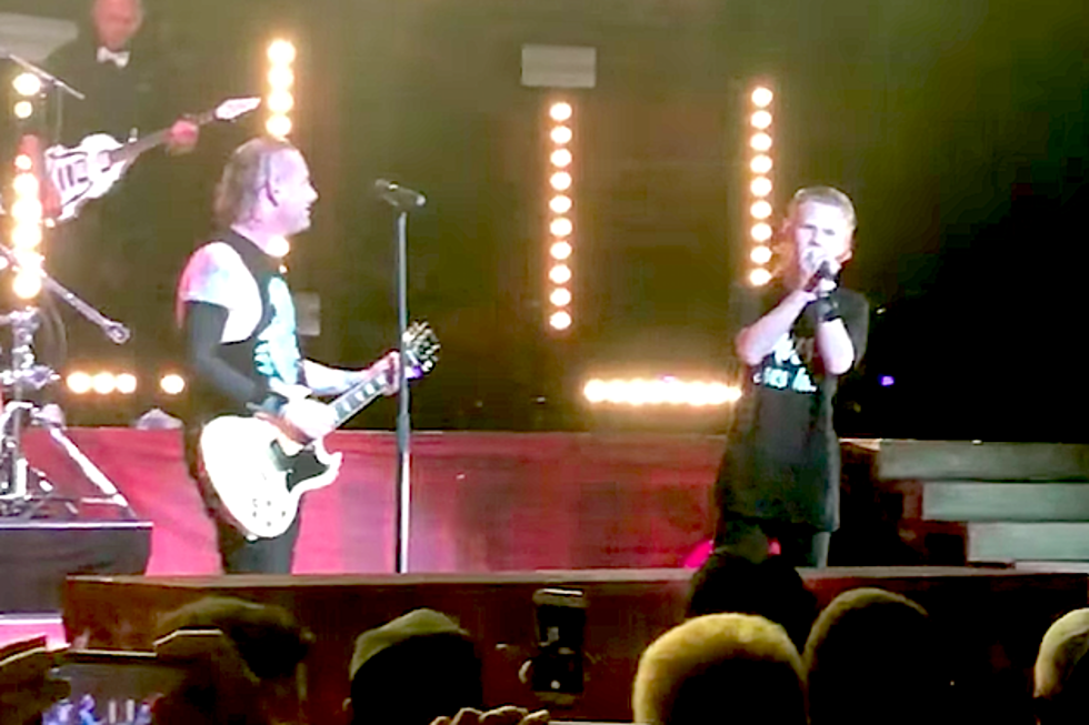 Stone Sour Perform ‘Song #3′ With Corey Taylor’s Son on Vocals