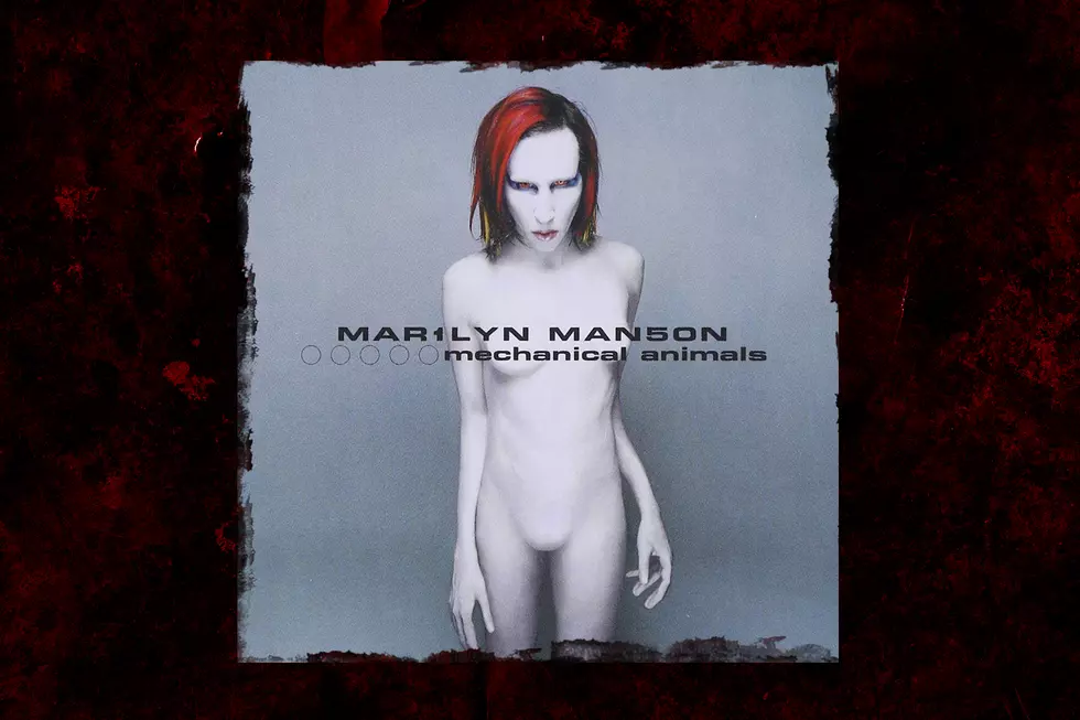 22 Years Ago: Marilyn Manson Goes Glam With &#8216;Mechanical Animals&#8217;