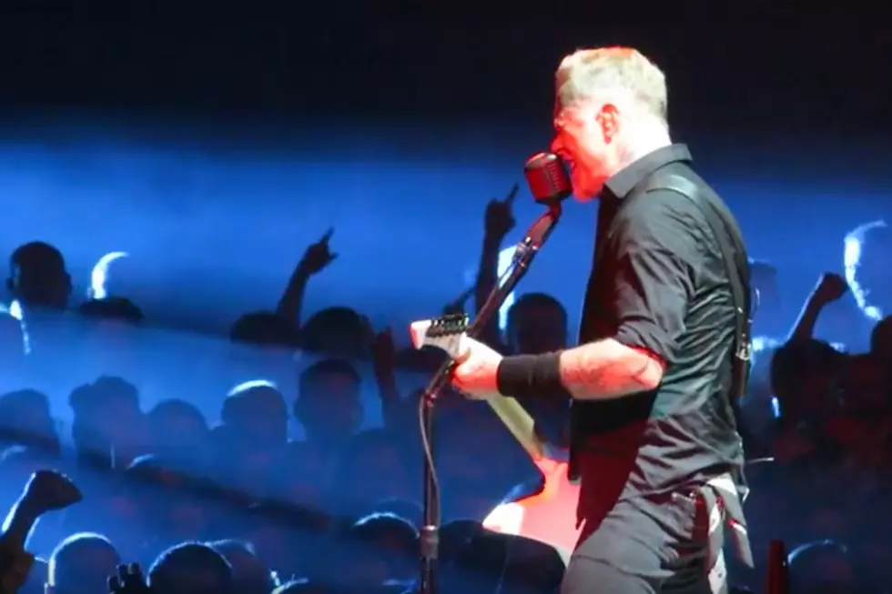 Metallica Give &#8216;ManUNkind&#8217; Live Debut During Paris Performance
