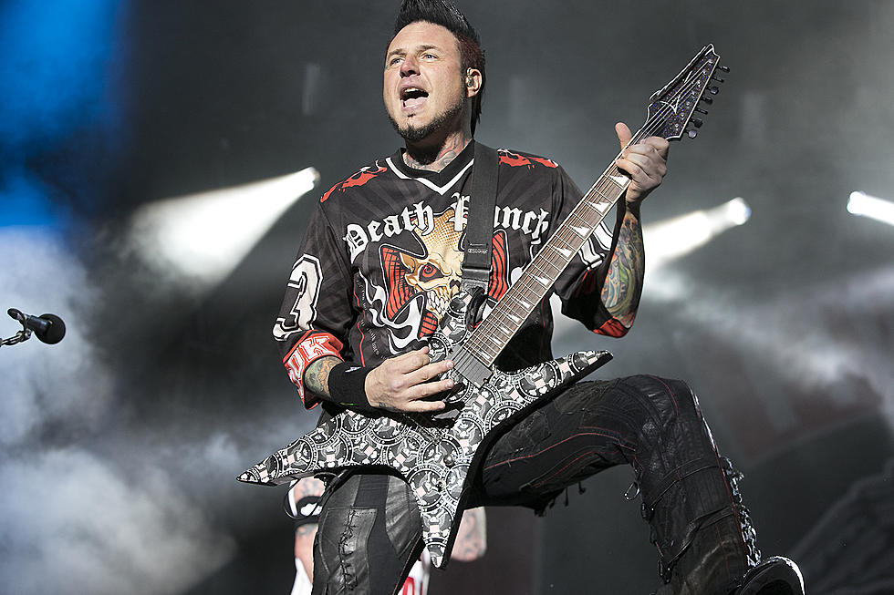 Five Finger Death Punch&#8217;s Jason Hook Suffers Medical Emergency, Concert Postponed