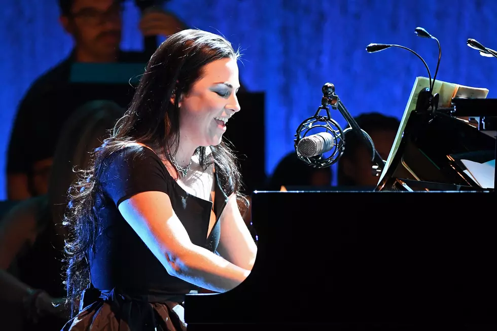 Evanescence’s Amy Lee ‘So Glad’ to Release Rap-Less Version of ‘Bring Me to Life’