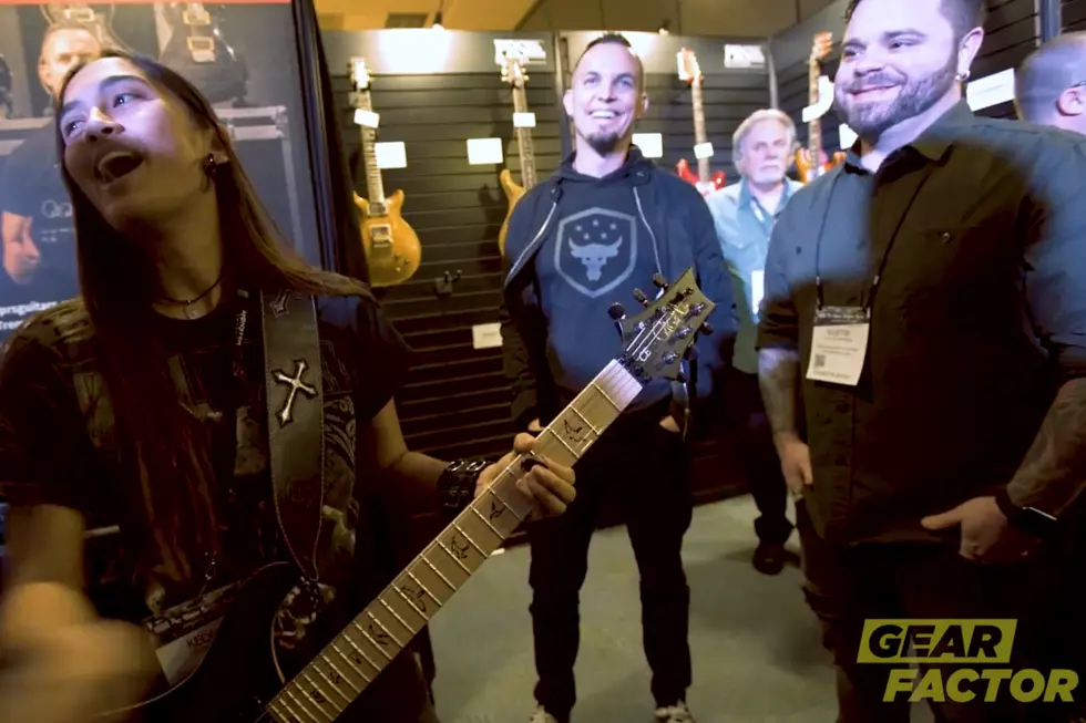 Mark Tremonti + BTBAM’s Dustie Waring Surprise Young Guitarist Playing Their Signature Gear