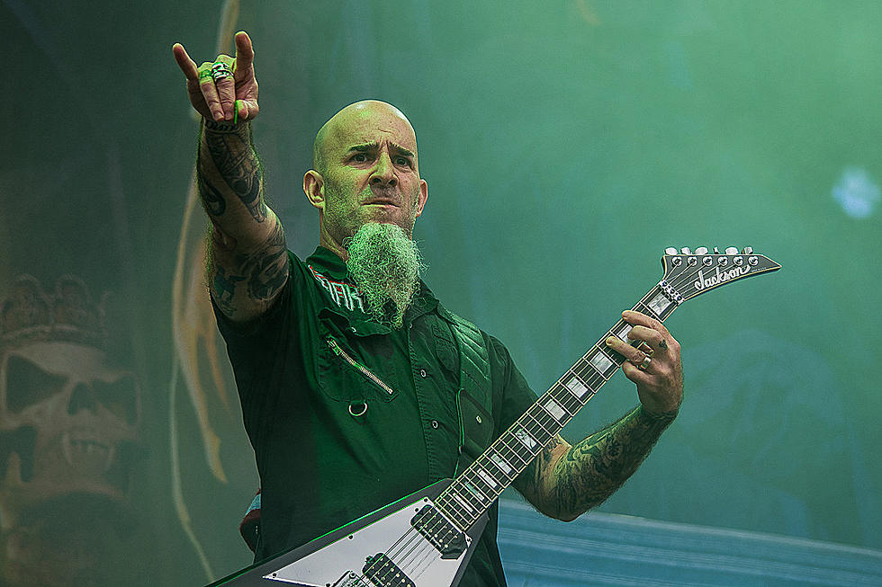 Why Doesn’t Anthrax’s Scott Ian Play Lead Guitar?