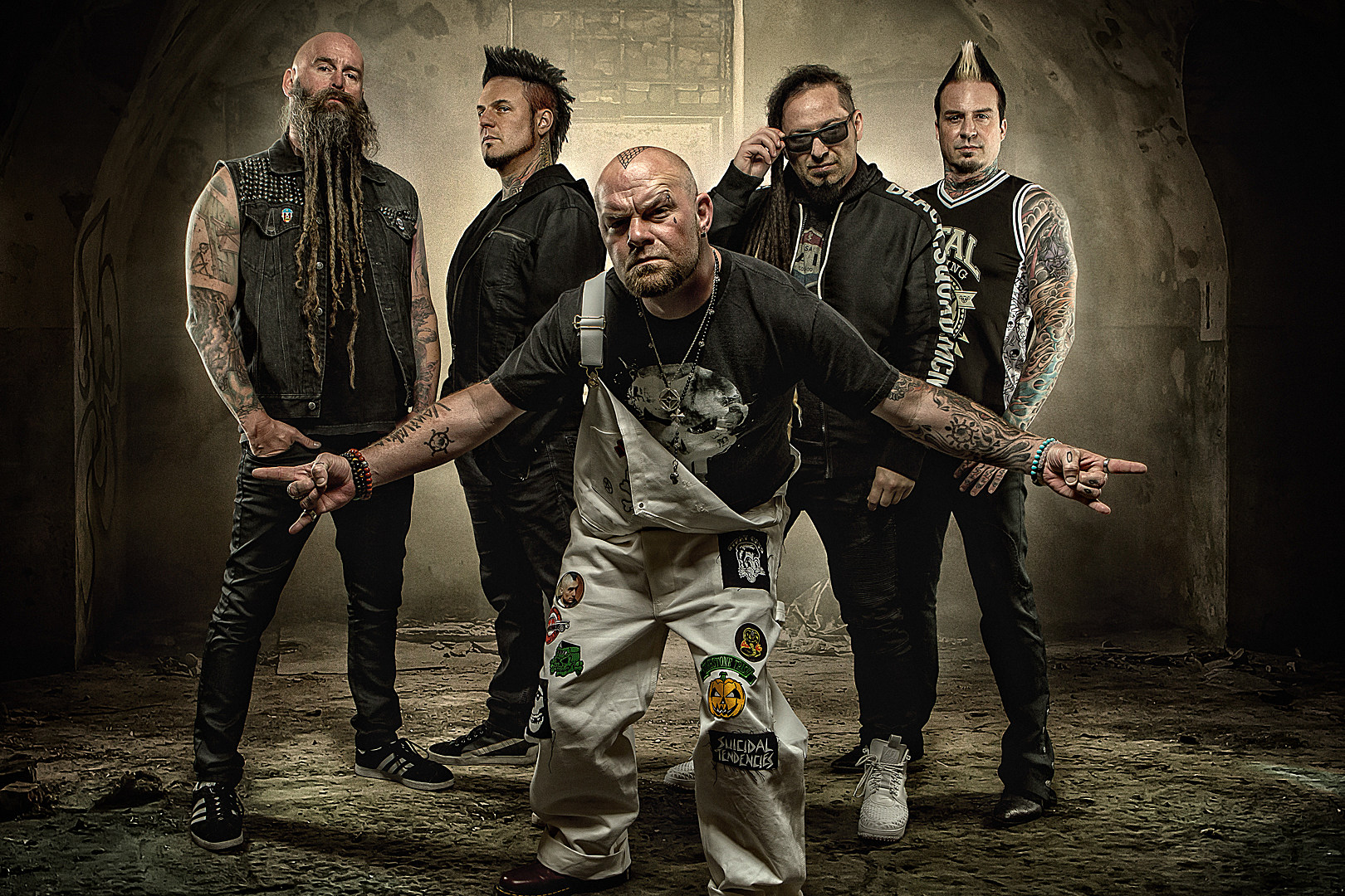 five finger death punch crown coliseum