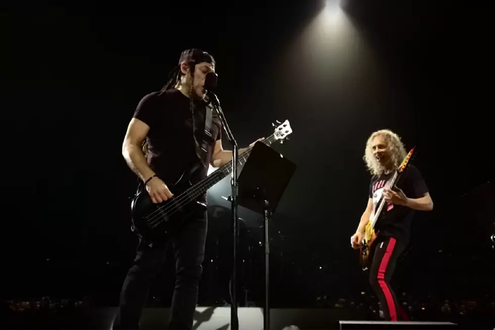 Watch Metallica’s Robert Trujillo + Kirk Hammett Cover Accept Classic ‘Balls to the Wall’ in Germany