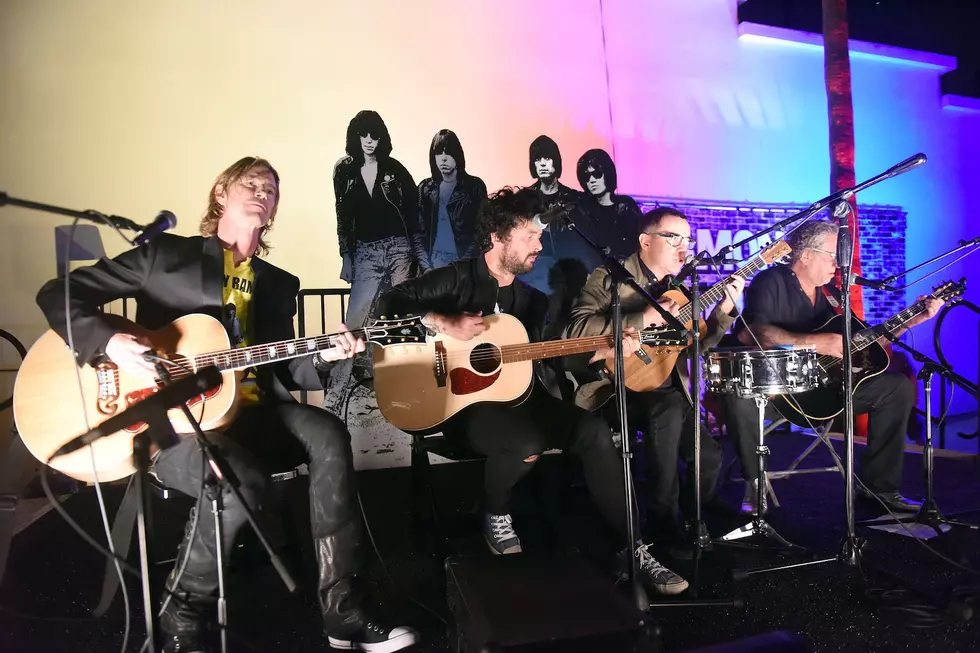 Watch Duff McKagan, Billie Joe Armstrong, Steve Jones + Fred Armisen Jam Ramones Classics at Johnny Ramone Tribute