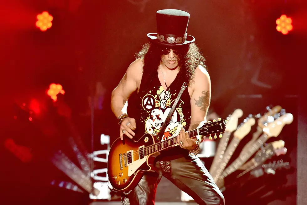Slash: ‘There’s Material’ For a New Guns N’ Roses Album