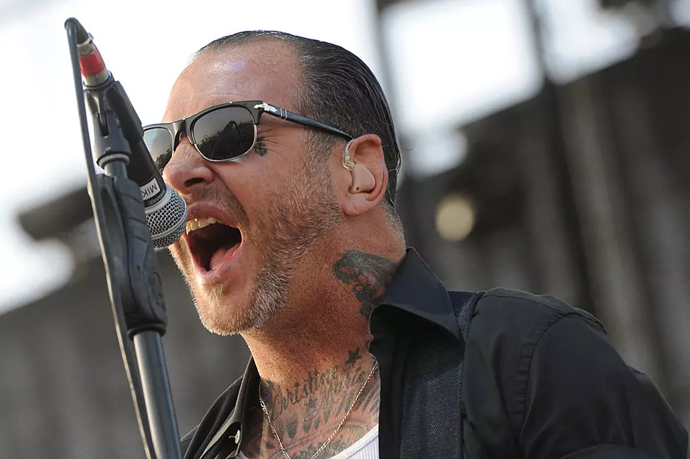Report: Social Distortion Fan Assaulted by Mike Ness Mid-Show