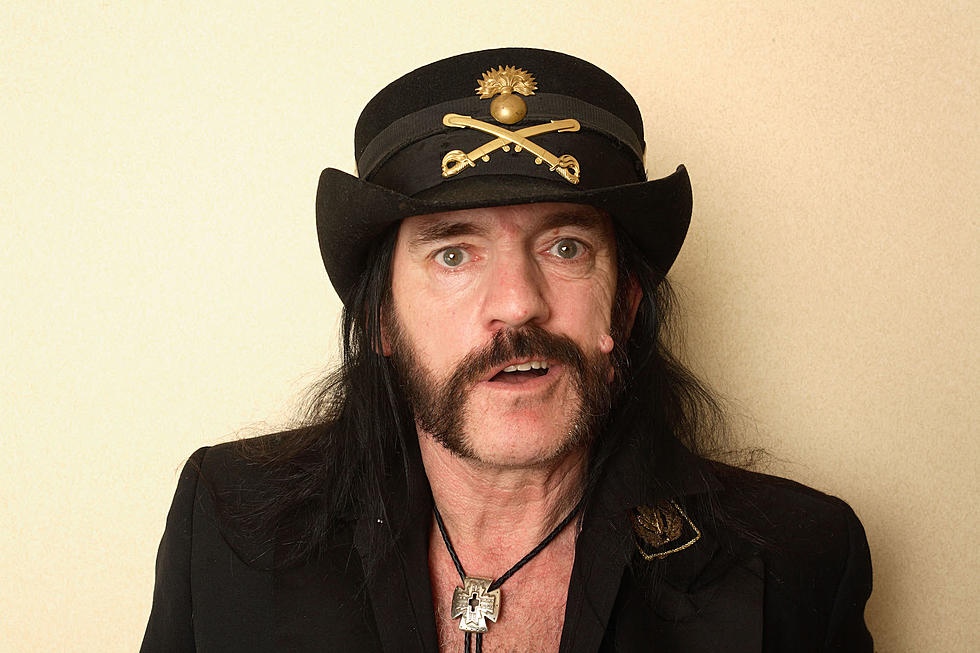 Three Years Ago: Motorhead Pioneer Lemmy Kilmister Dies
