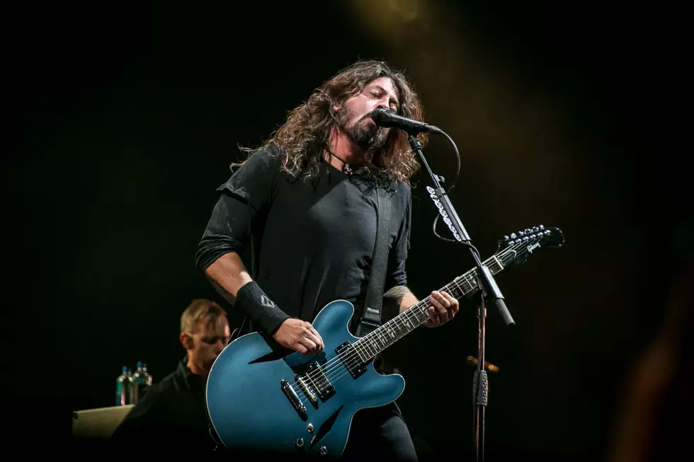Dave Grohl Reveals Who He Wants To Induct Foo Fighters Into the Rock Hall