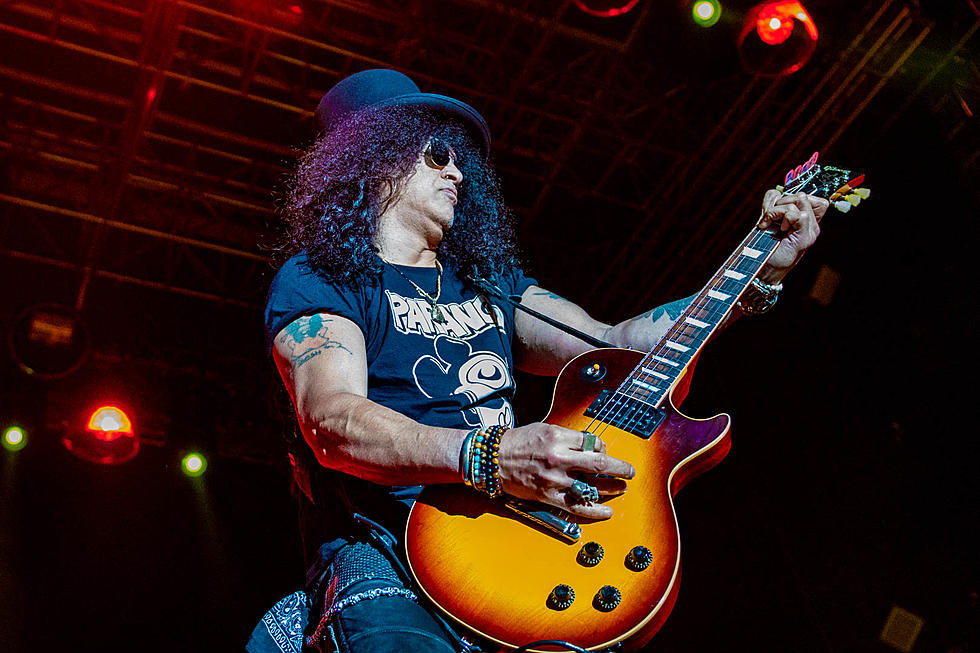 Slash Featuring Myles Kennedy + the Conspirators Play NYC