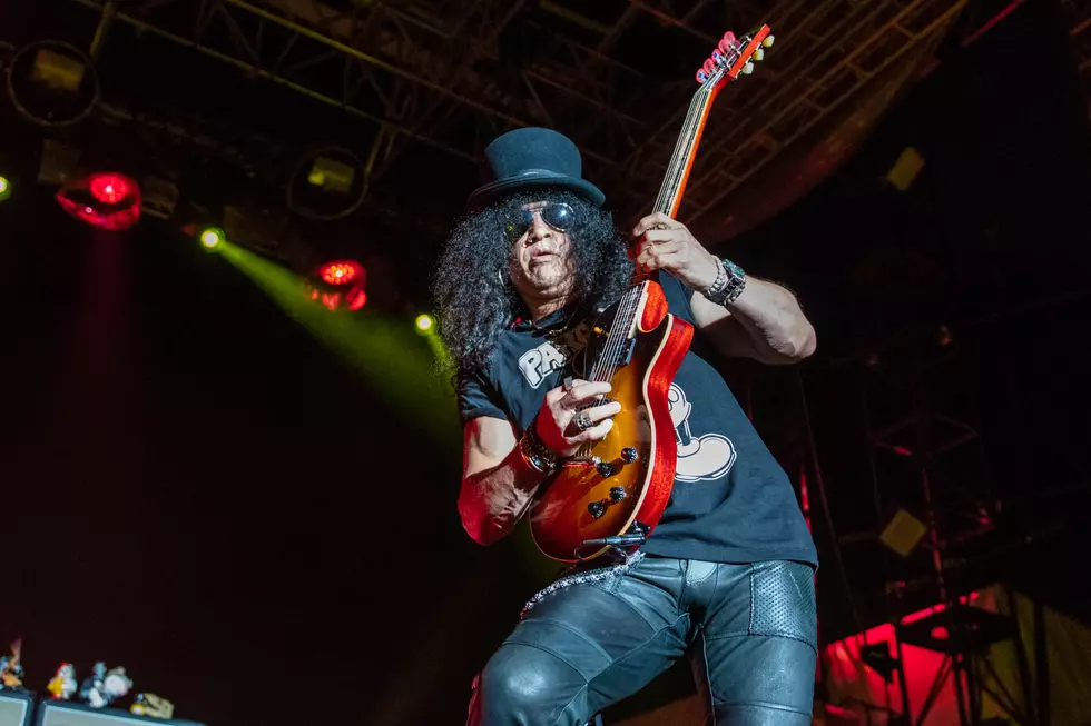 Slash Details &#8216;Miserable&#8217; Addiction and How He Got Sober