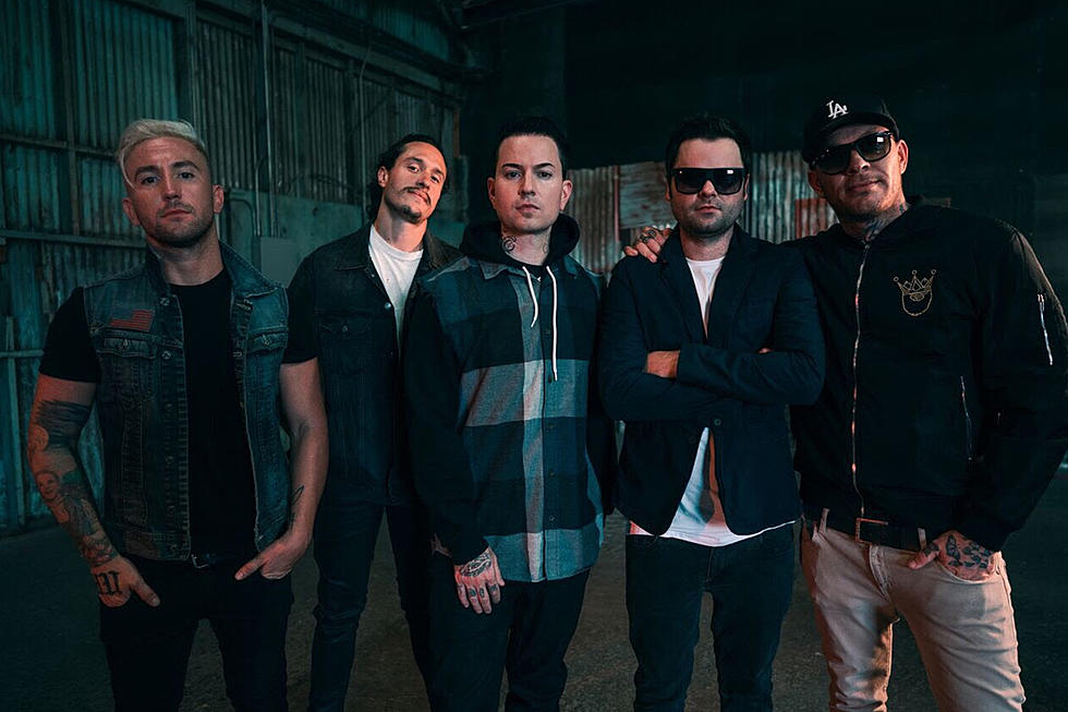 Hollywood Undead Ditch Masks, Release Surprise EP &#8216;Psalms&#8217;