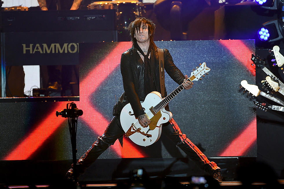 Guns N&#8217; Roses&#8217; Richard Fortus: &#8216;We&#8217;re Going to Try and Do Another Record&#8217;