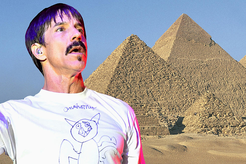 Red Hot Chili Peppers to Perform at Egypt’s Pyramids of Giza