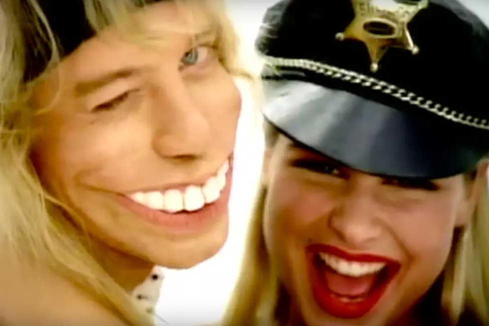 15 Hottest Rockers in Music Videos
