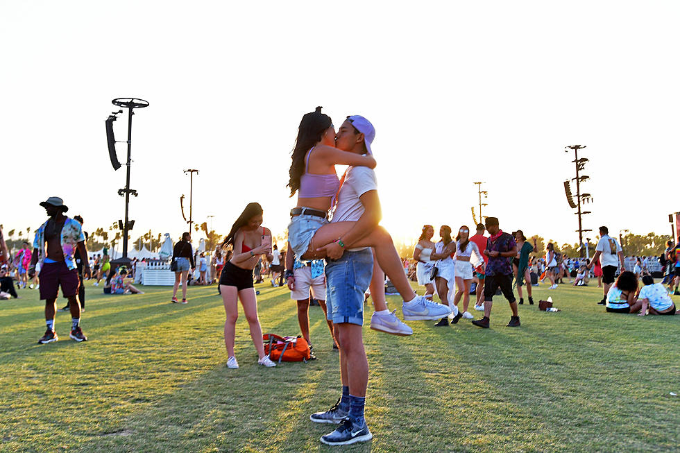 Tinder’s New Festival Mode Makes Concert Hookups Even Easier